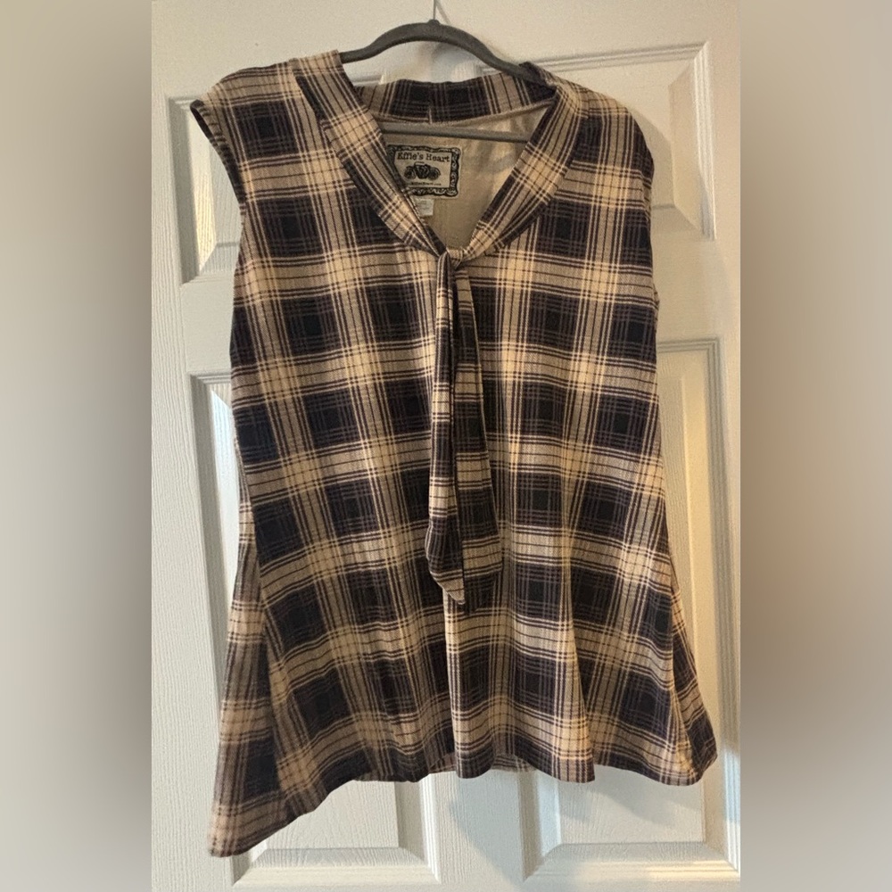 Effie’s Heart Shirt with attached tie